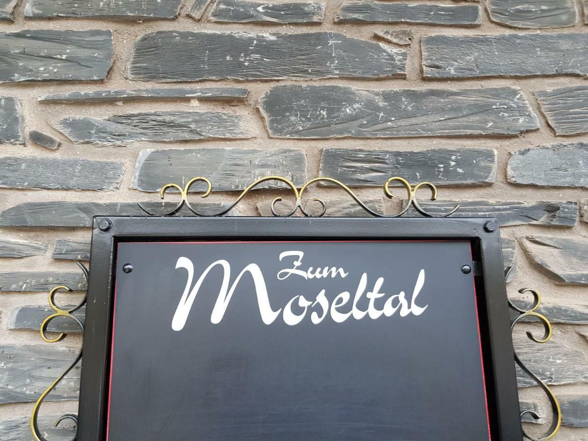 Hotel "Zum Moseltal" แมร์ริง ภายนอก รูปภาพ