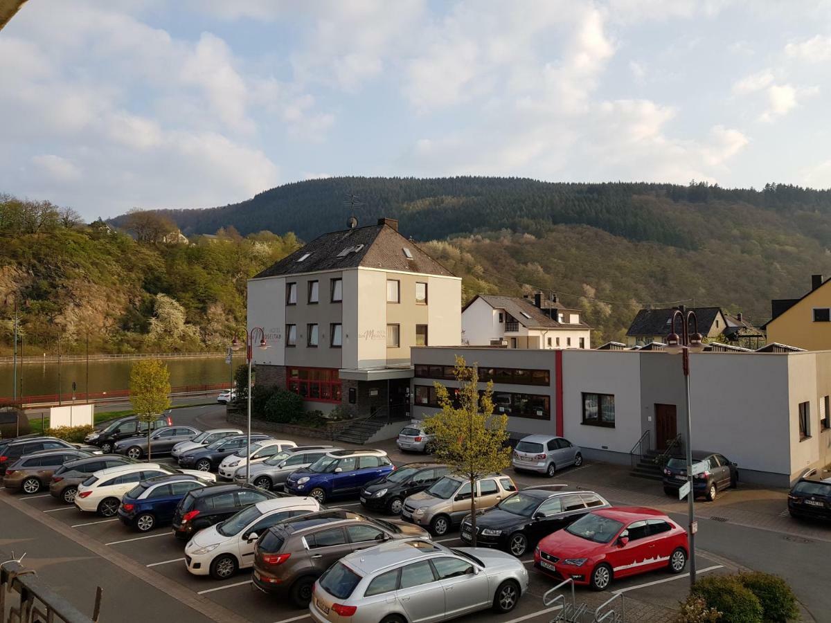 Hotel "Zum Moseltal" แมร์ริง ภายนอก รูปภาพ