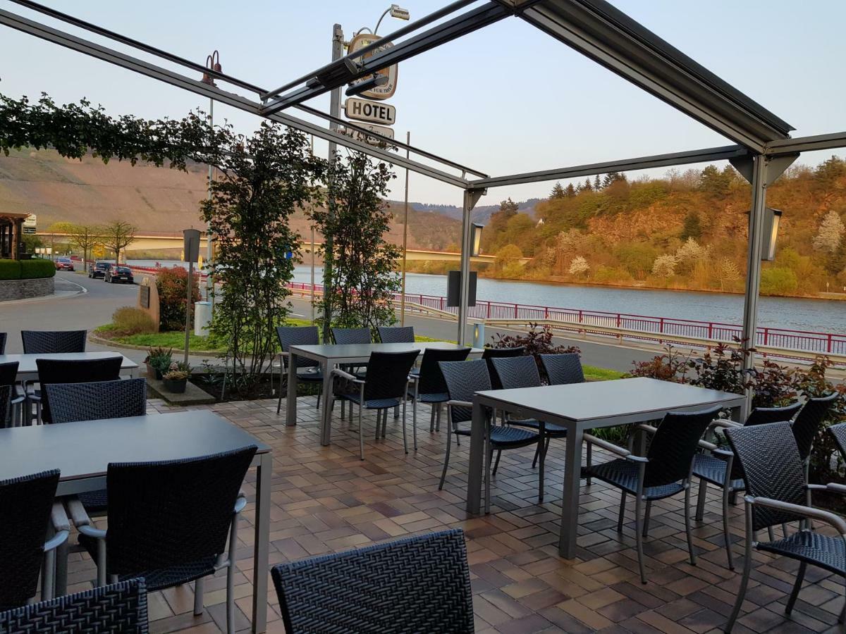 Hotel "Zum Moseltal" แมร์ริง ภายนอก รูปภาพ
